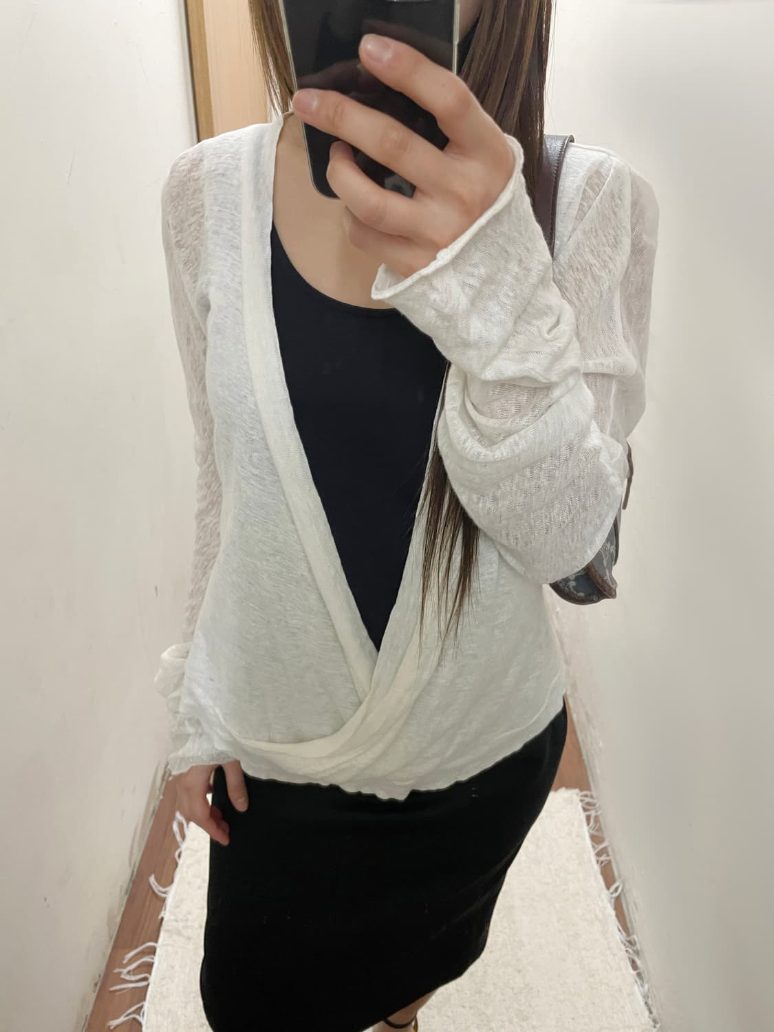 막스마라 시스루 긴팔 티셔츠 랩 드레이프 후면 절개 디테일 화이트 상품이미지2