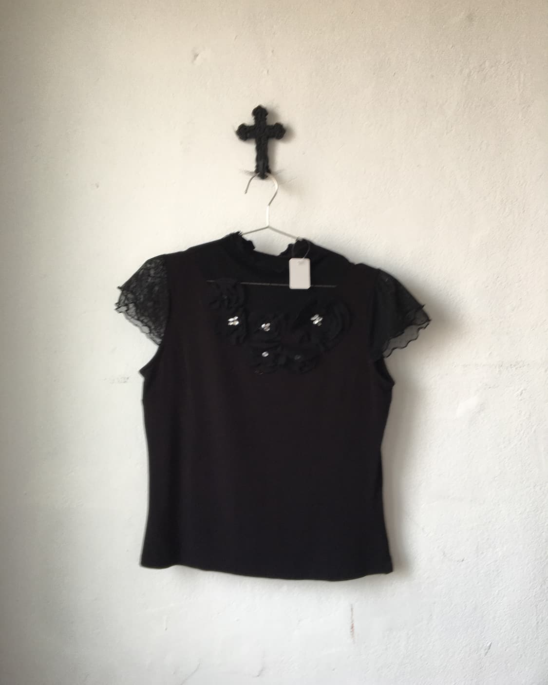 Corsage point mesh top 상품이미지1