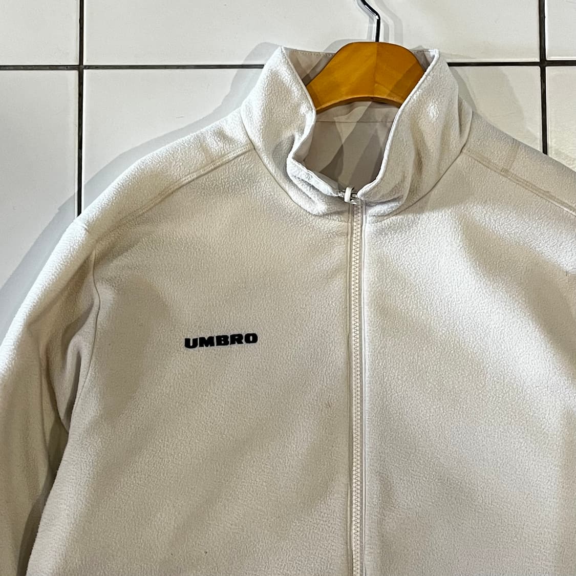 엄브로 리버시블 누빔 플리스 자켓 상품이미지2