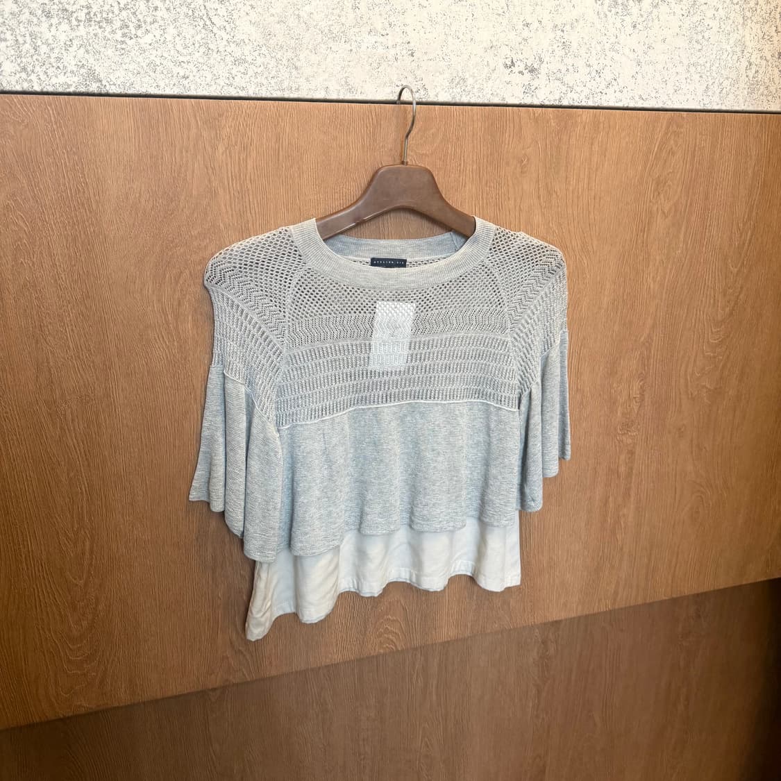 빈티지 니트 블라우스 메쉬 레이어드 디테일 루즈핏 그레이 상품이미지1