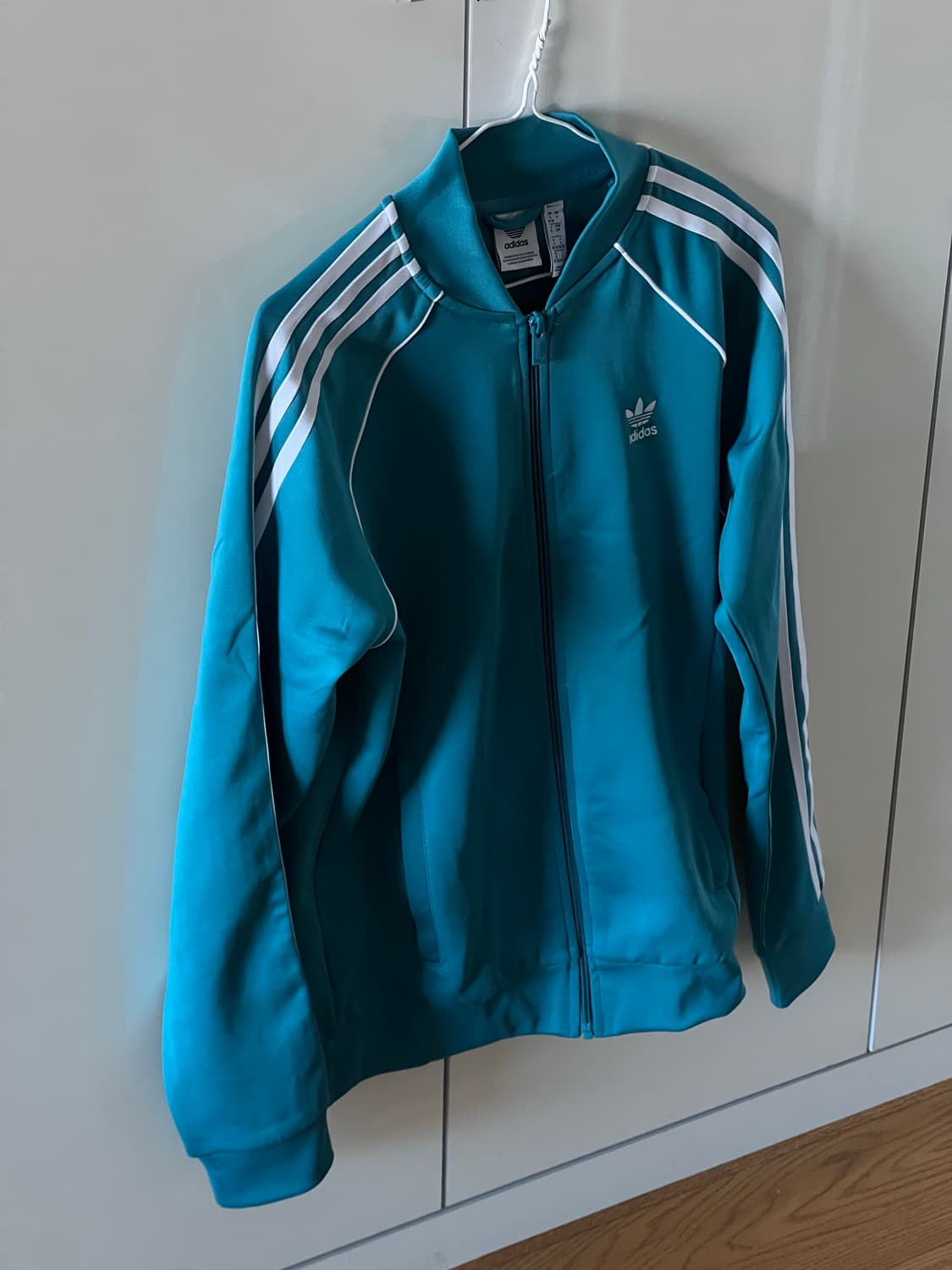 아디다스 클래식  SST 트랙 자켓 아틱 퓨전 색상 상품이미지2