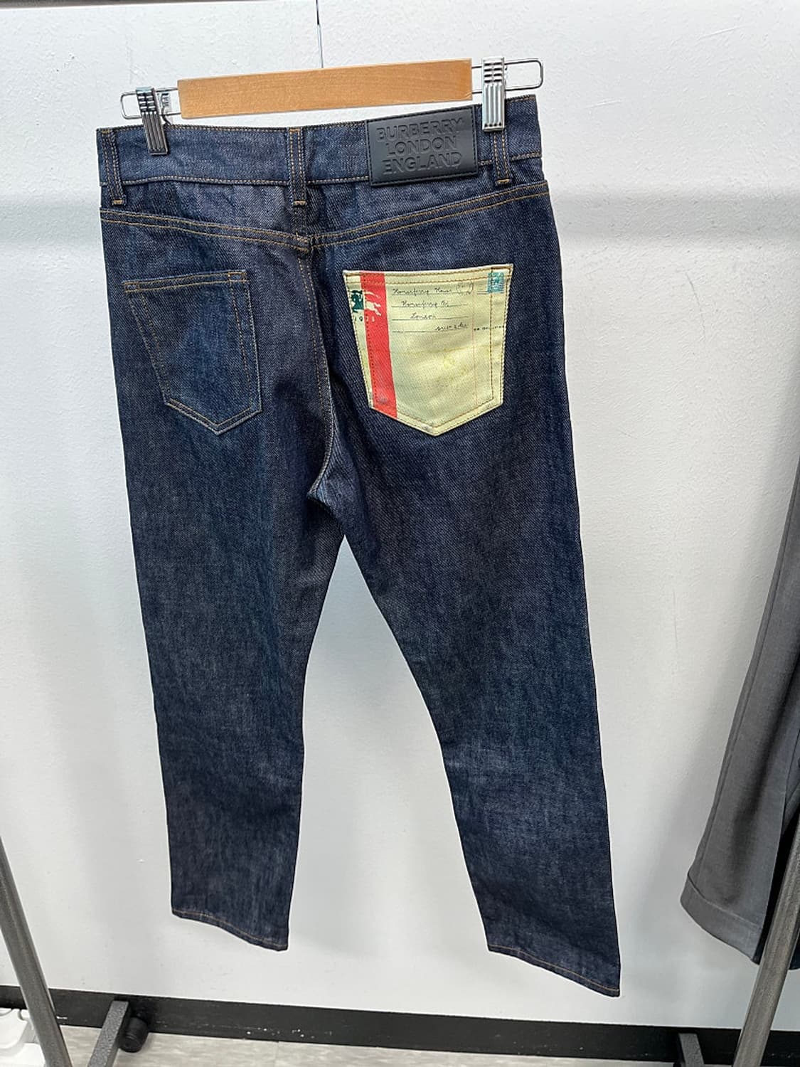 여) 버버리 신형 청바지  상품이미지3