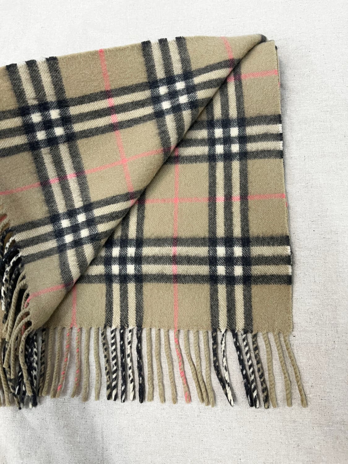 버버리 캐시미어 머플러 상품이미지3