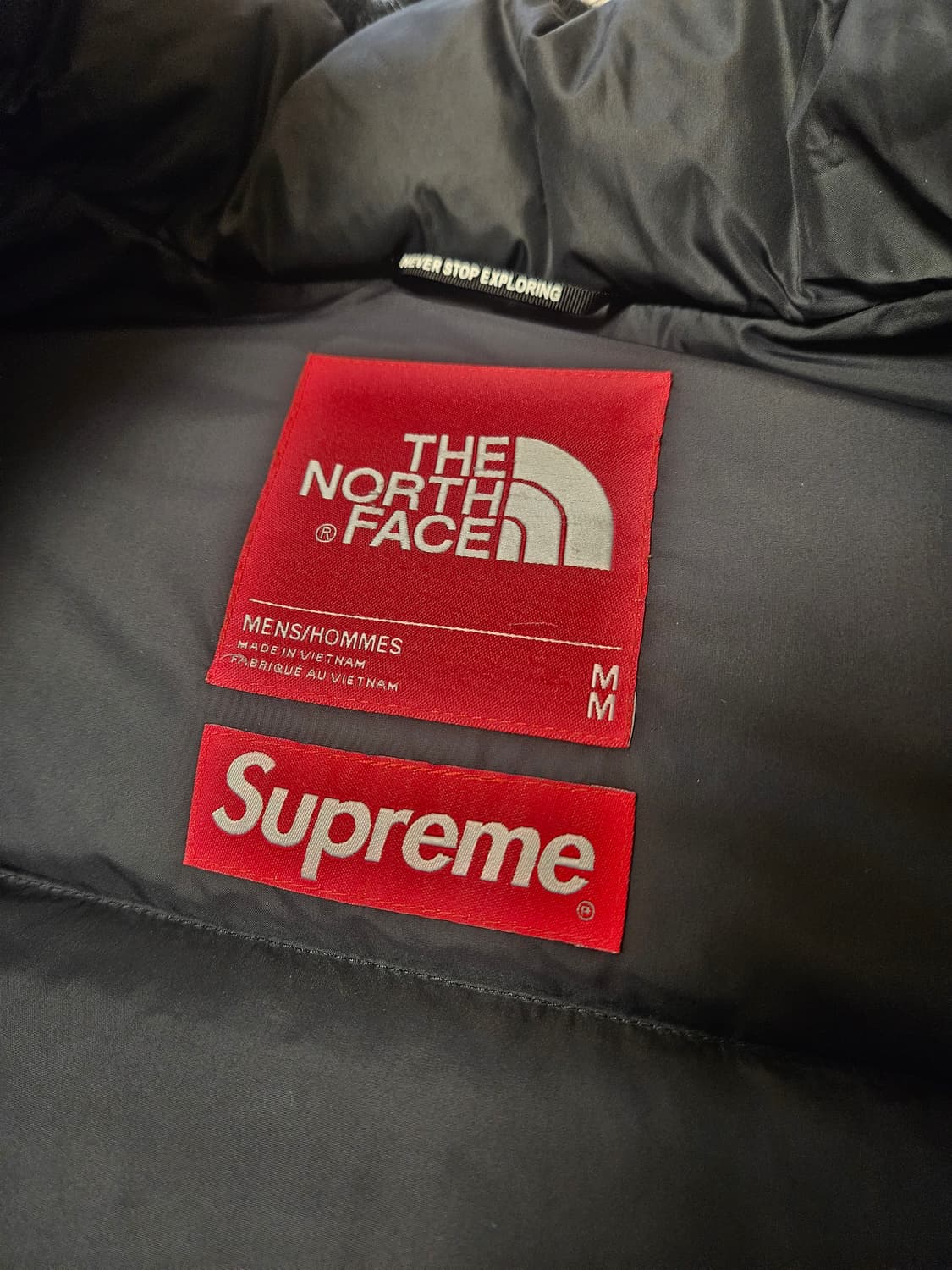 슈프림 x 노스페이스 콜라보 퍼 눕시 패딩 M 상품이미지8