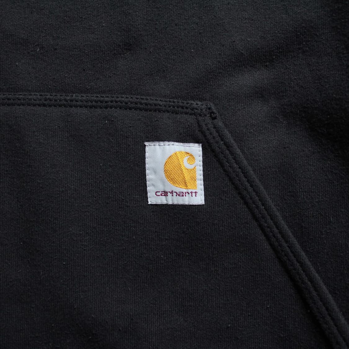 Carhartt 칼하트 블랙 기모 후드티  상품이미지2