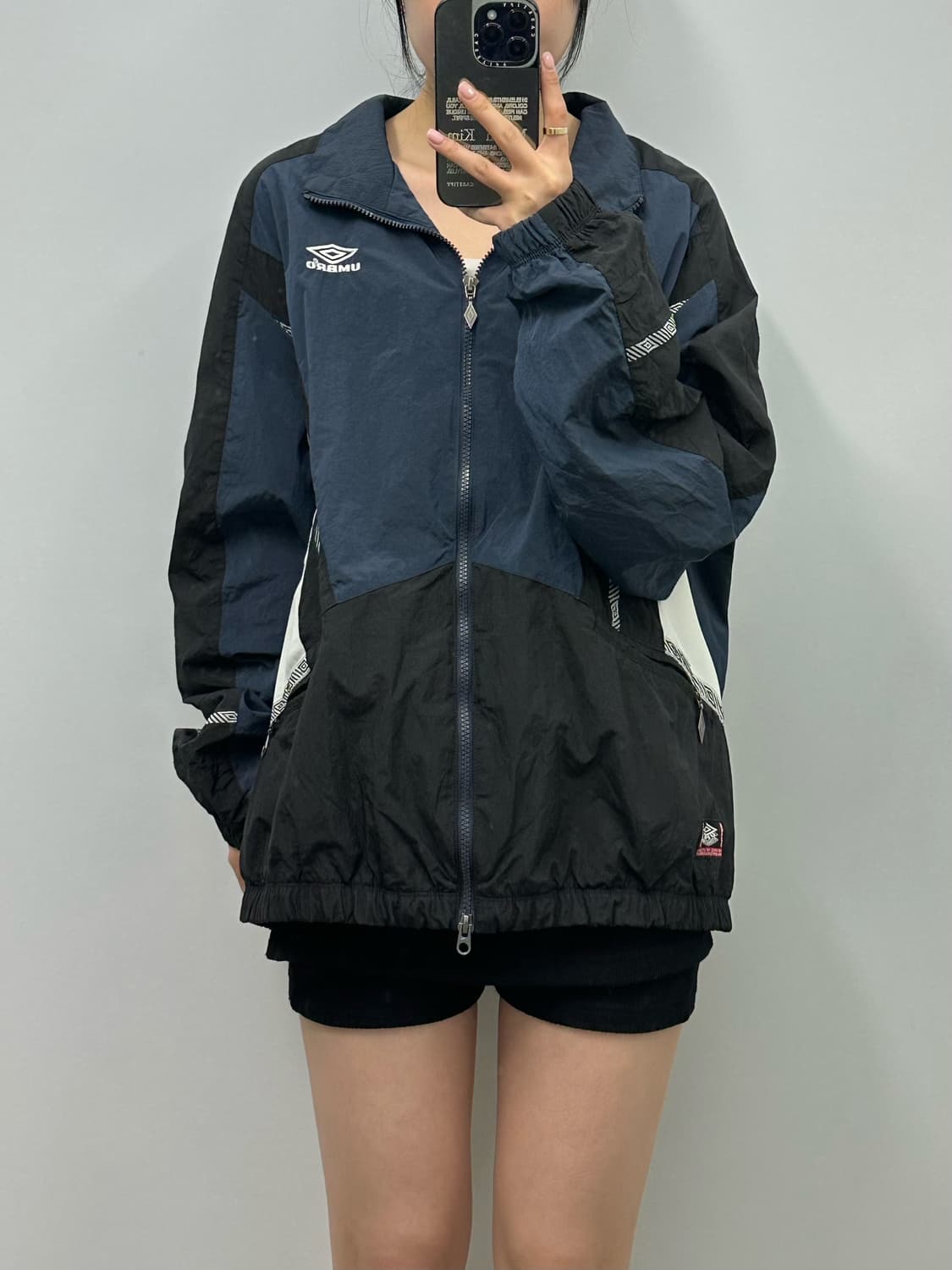 엄브로 배색 투웨이 바람막이 자켓 상품이미지1
