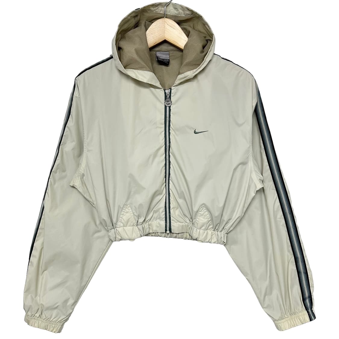 나이키 00s 솔로 스우시 크롭 커스텀 바람막이 자켓 상품이미지2