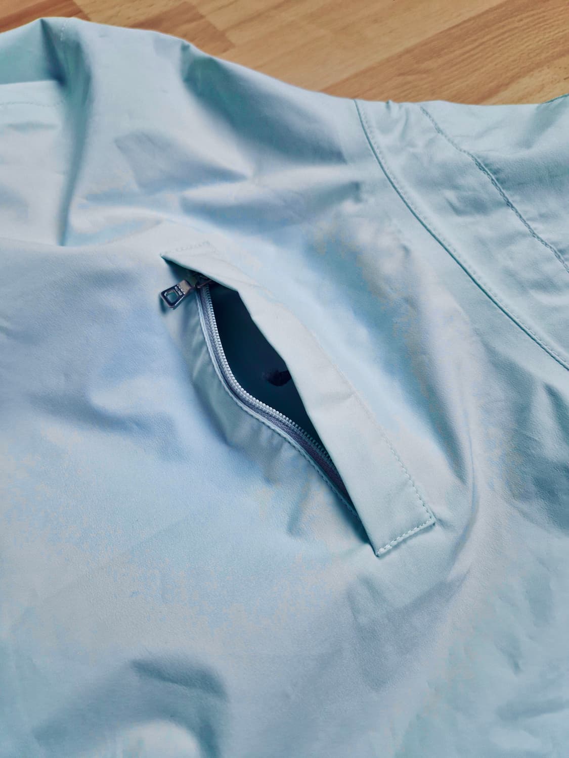 99’s Prada sport Gore-tex Archive Jacket 상품이미지7