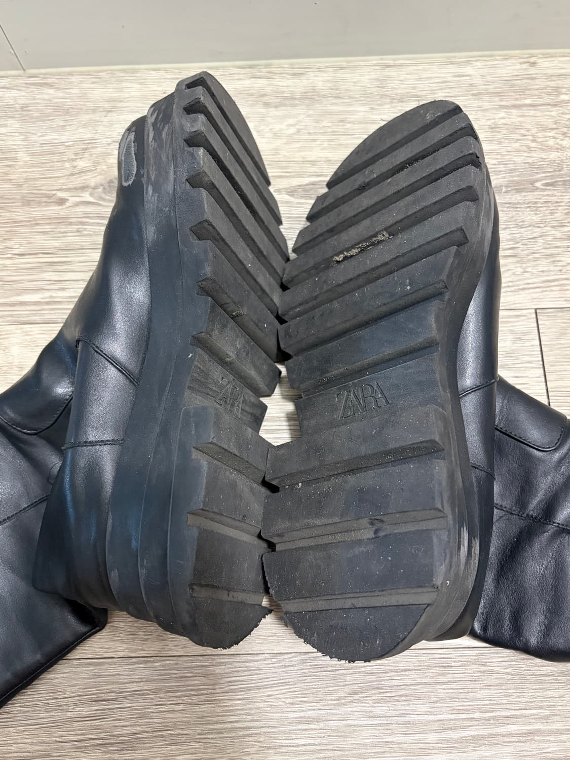 자라 레더 롱부츠 상품이미지7