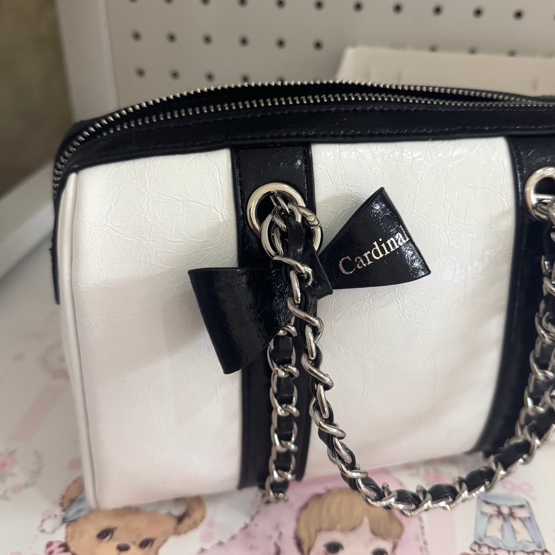 카디널레드 텐버백 + 블랙 리본 참 상품이미지2