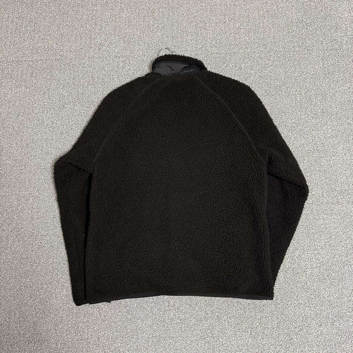 칼하트 털 후리스 뽀글이 블랙 L 상품이미지2