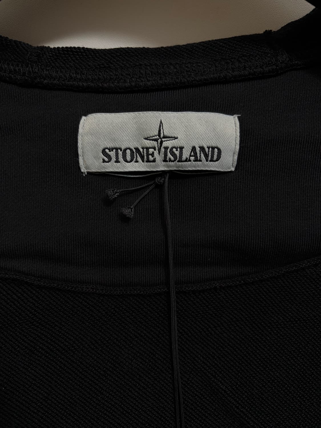 새상품)스톤아일랜드 정품 11주년 후드집업 블랙 상품이미지7