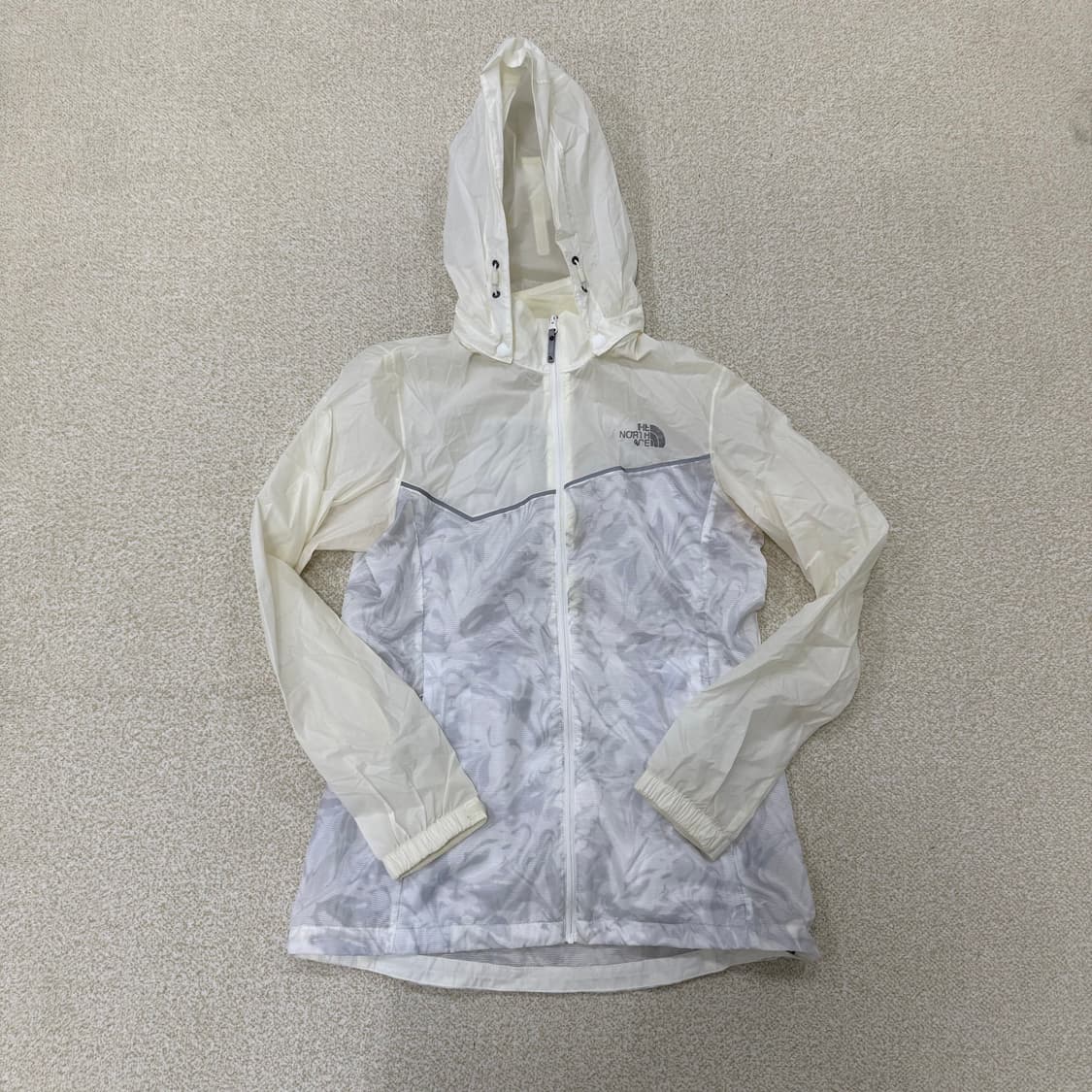 S 노스페이스 여성 경량 바람막이 0209T 상품이미지1