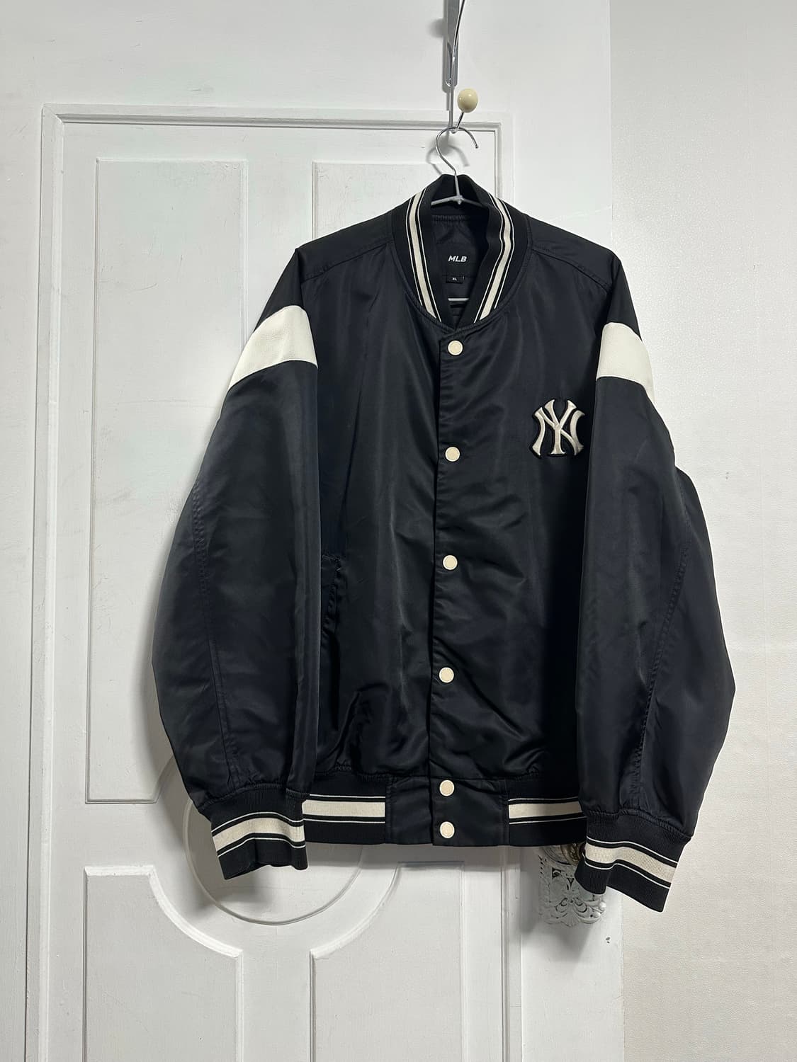 MLB 뉴욕양키즈 바시티자켓 상품이미지1