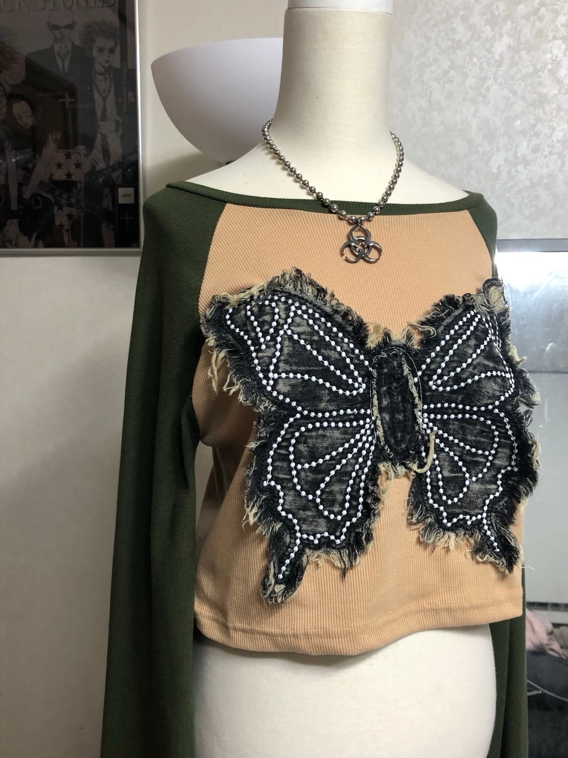 나비디테일 펑크 롱슬리브 상품이미지2