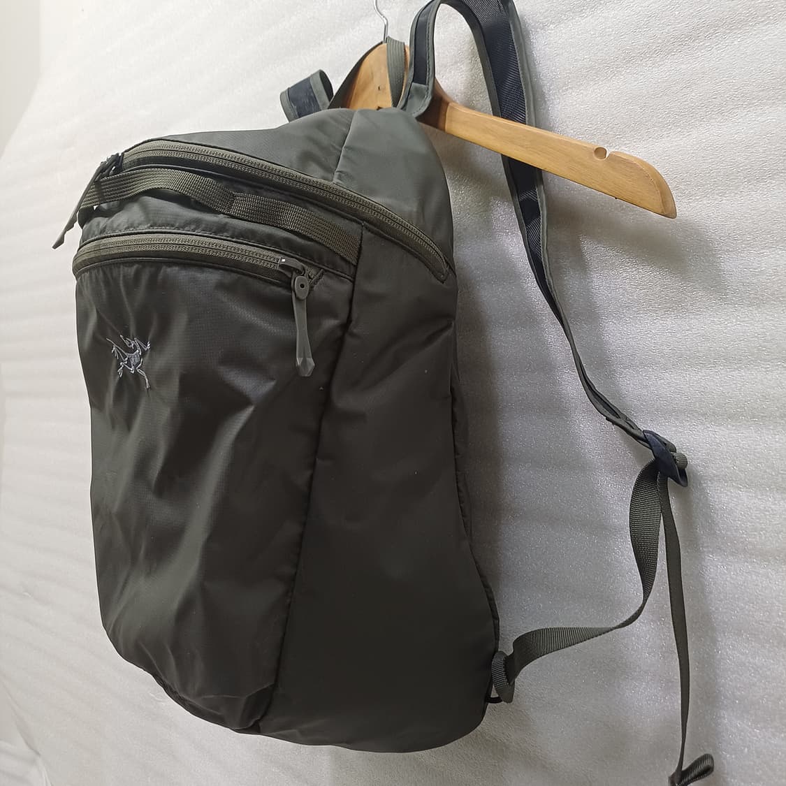 아크테릭스 헬리아드15 백팩 경량 데일리 가방 거의새것 사랑봉봉 상품이미지4