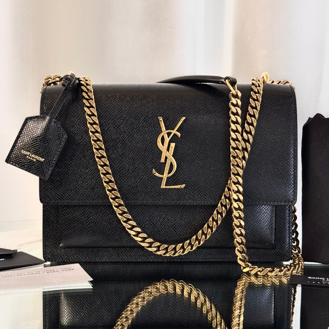 [정품] 입생로랑 선셋백 미디움 체인백 블랙골드 텍스타일 사피아노 레더  상품이미지1