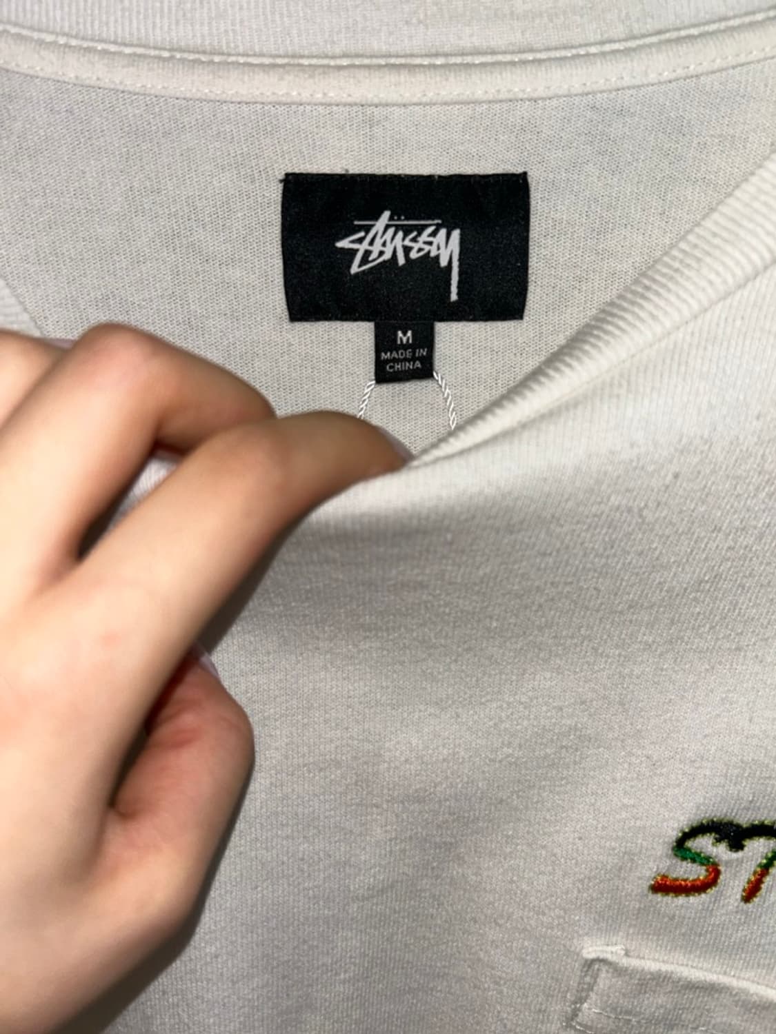 스투시 포켓 로고 롱슬리브 티셔츠 상품이미지4