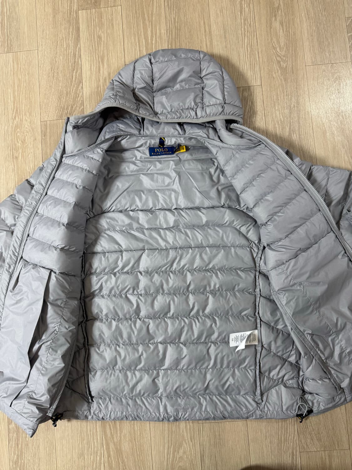 L 폴로 랄프로렌 패커블 경량 패딩 점퍼 그레이 후디 상품이미지6