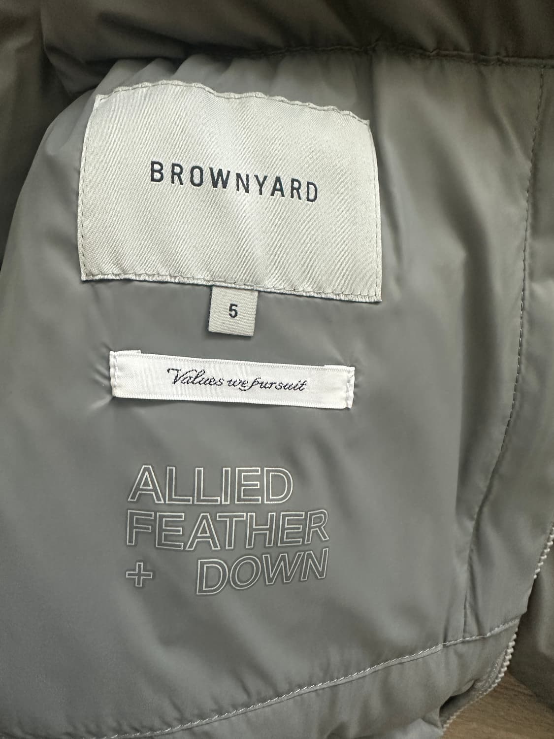 브라운야드 에베레스트 구스다운 올리브 그레이 5사이즈 상품이미지3