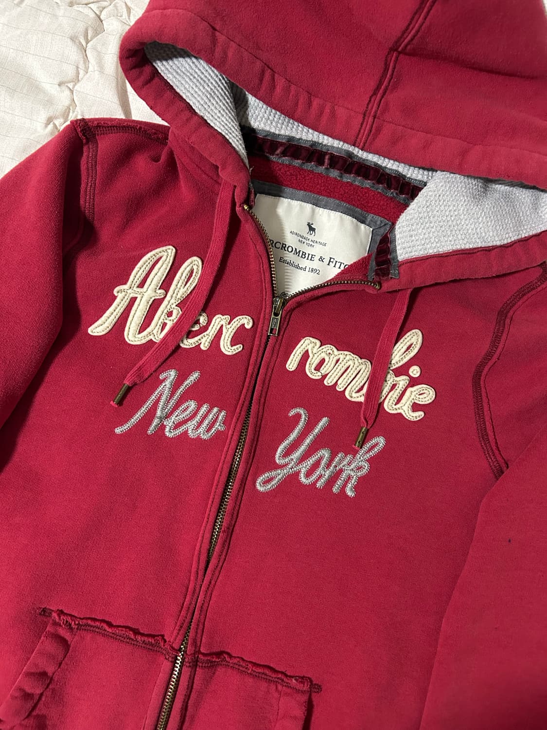유일매물 아베크롬비 레드 후드집업 상품이미지4