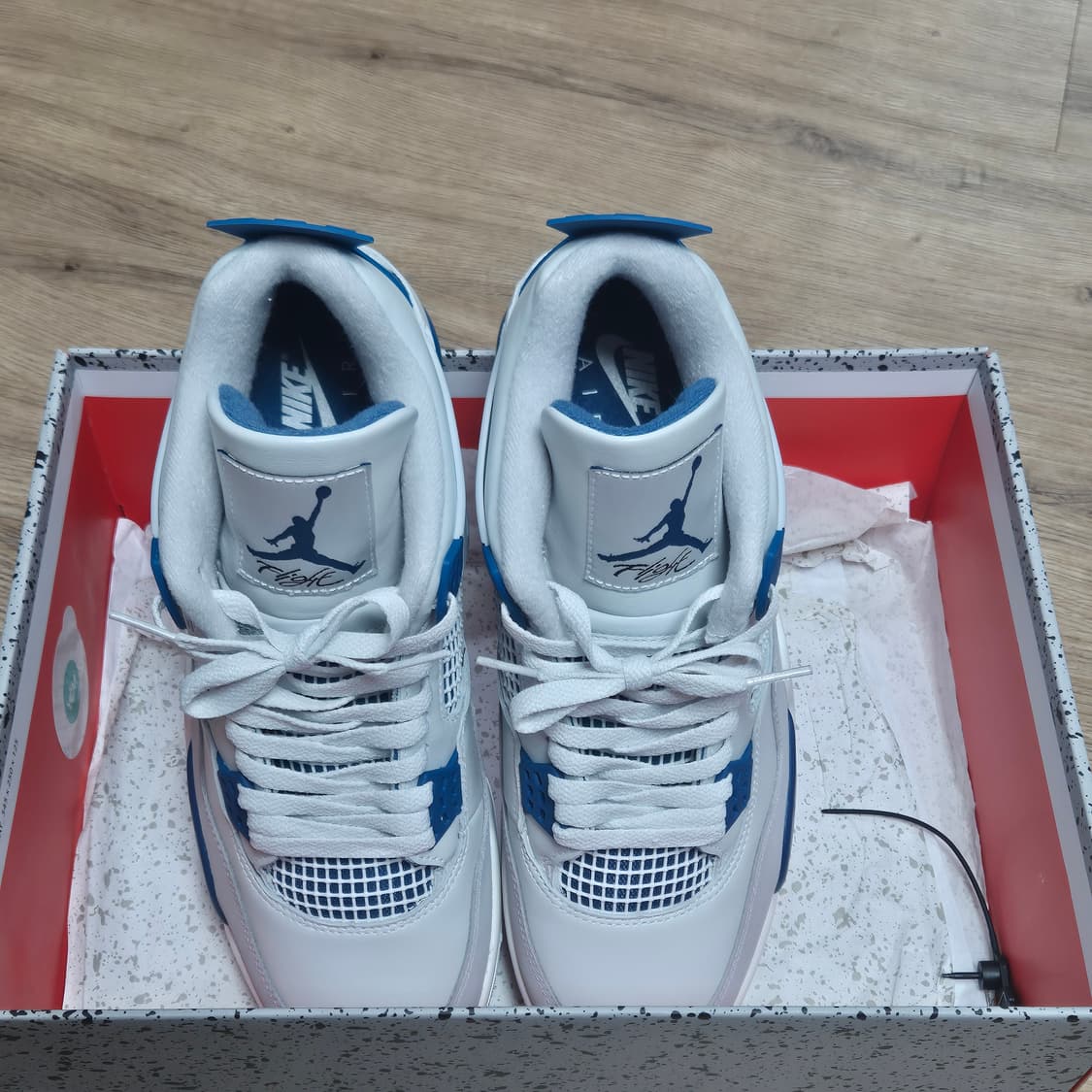 조던4 인더스트리얼 블루 280 상품이미지4