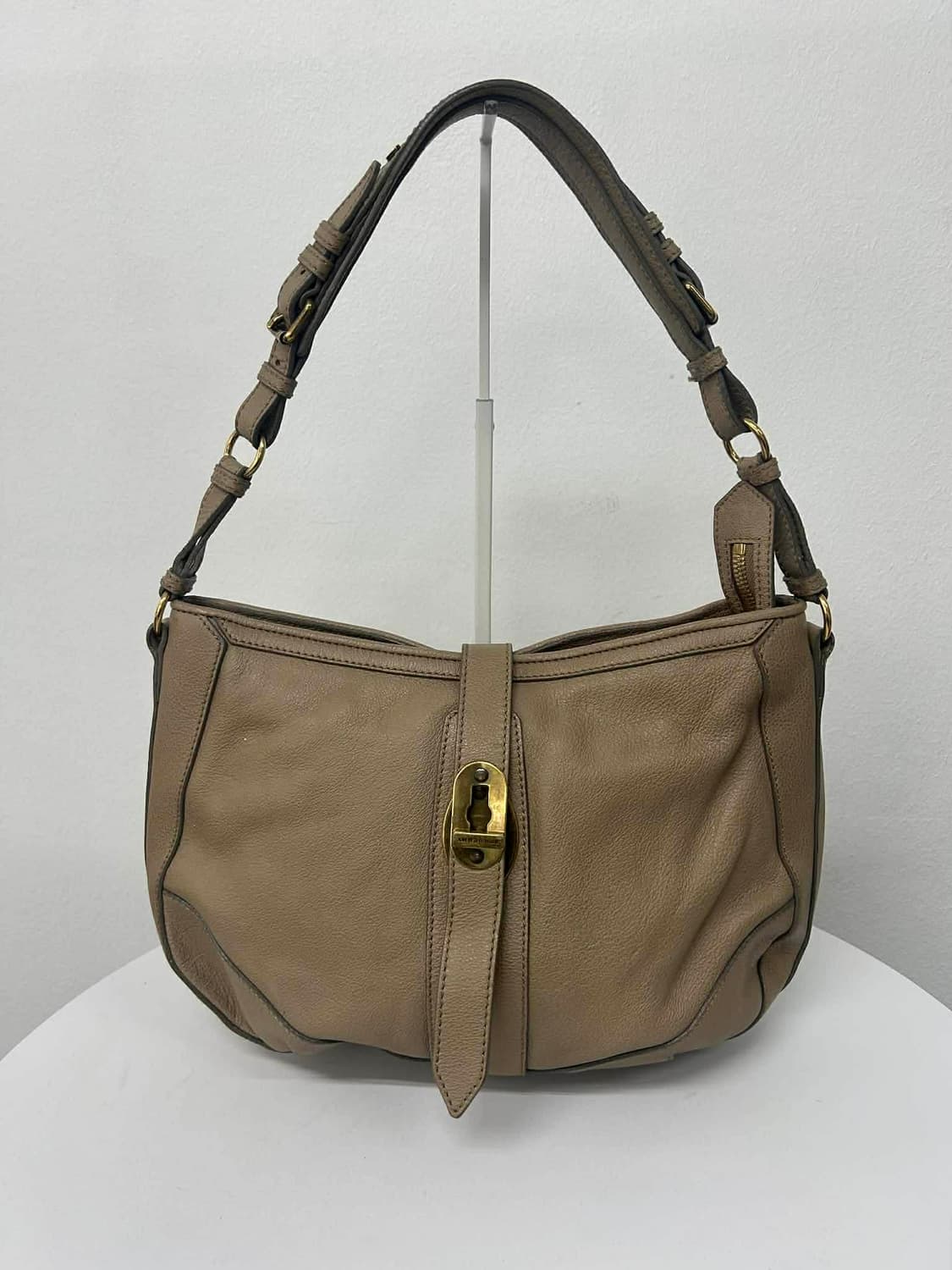 버버리 가죽 버클 호보 토트 숄더백 상품이미지1