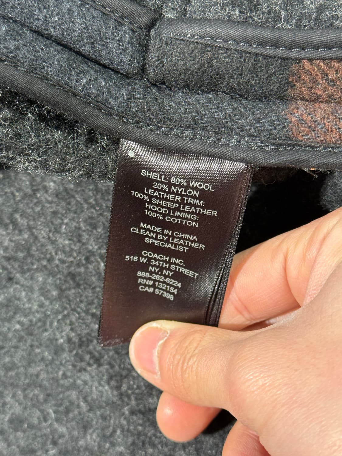 코치 쉽 레더 트리밍 체크 울 후디 케이프 상품이미지8