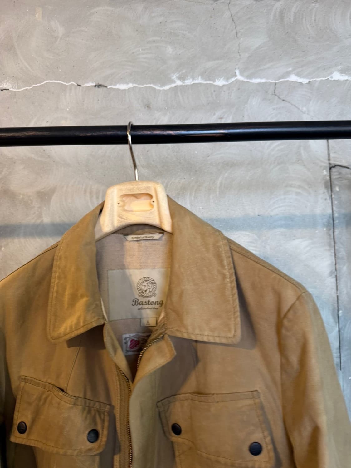 바스통 왁스 벨티드 자켓 100 상품이미지2