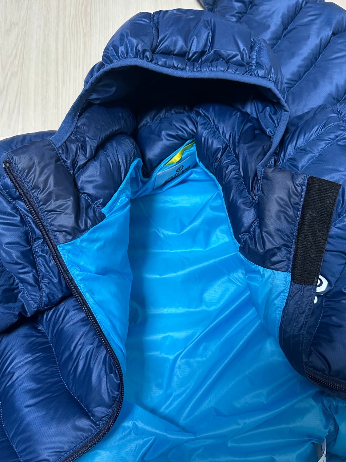 [S] 오스트리야 24fw 토피드 후디드 구스다운 자켓 상품이미지3