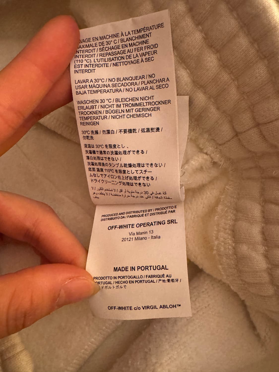 오프화이트 후드티 상품이미지4