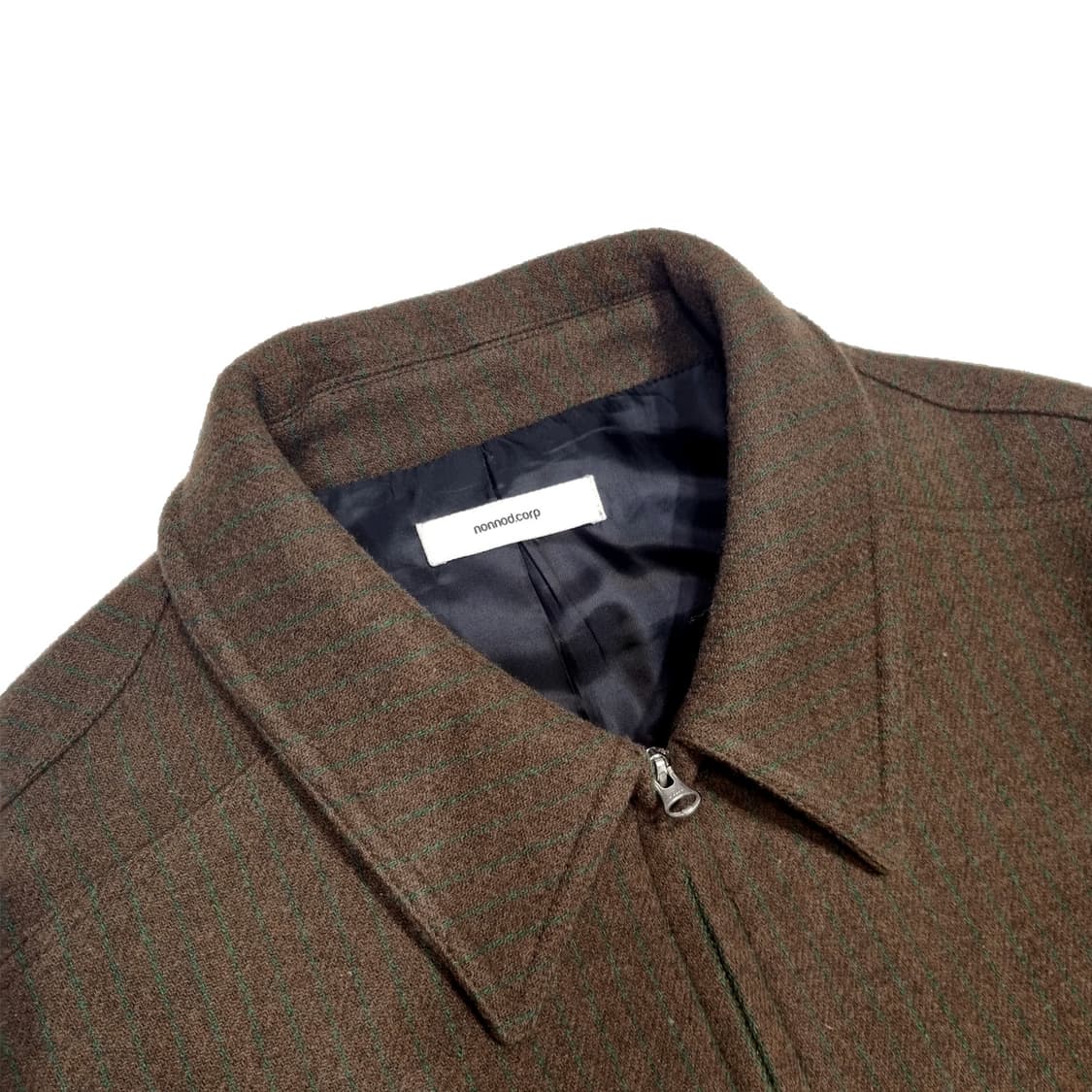 논노드 | 크롭 디테일 울 자켓 | 스트라이프 브라운 | 1  상품이미지3