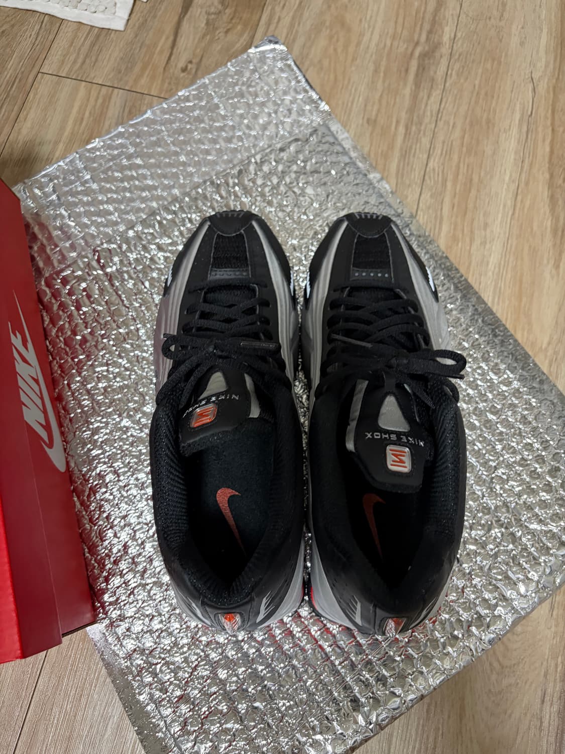 나이키 샥스 270 상품이미지2