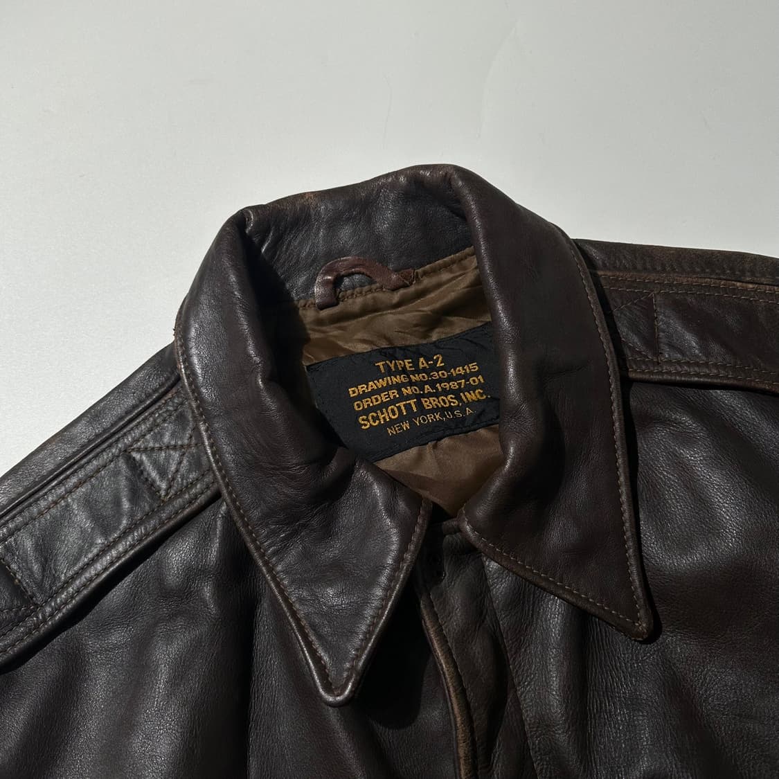 쇼트 A-2 레더 밀리터리 봄버 자켓 상품이미지3