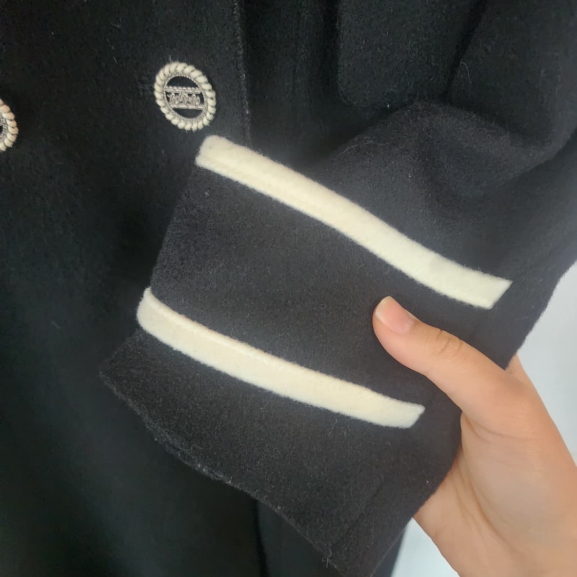 에고이스트 블랙 롱 코트 더블 버튼 상품이미지4