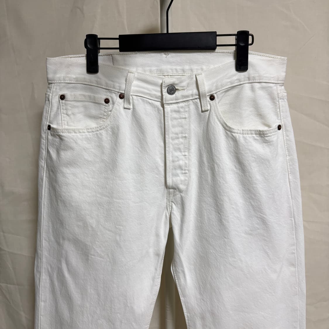 리바이스 501 화이트 스트레이트 데님팬츠 / W32, L32 상품이미지2