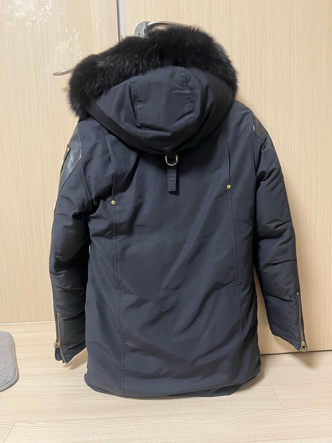 무스너클 골드에디션(한정판) 남자 롱패딩  상품이미지5