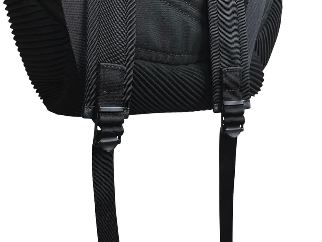 pleats bias backpack 상품이미지6