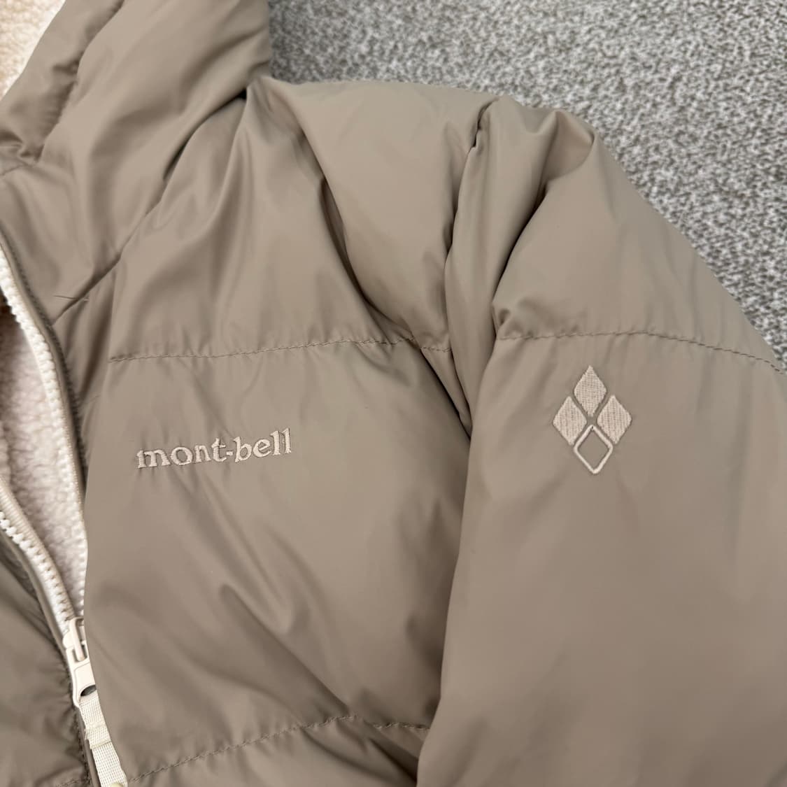 몽벨 양면 패딩 상품이미지3
