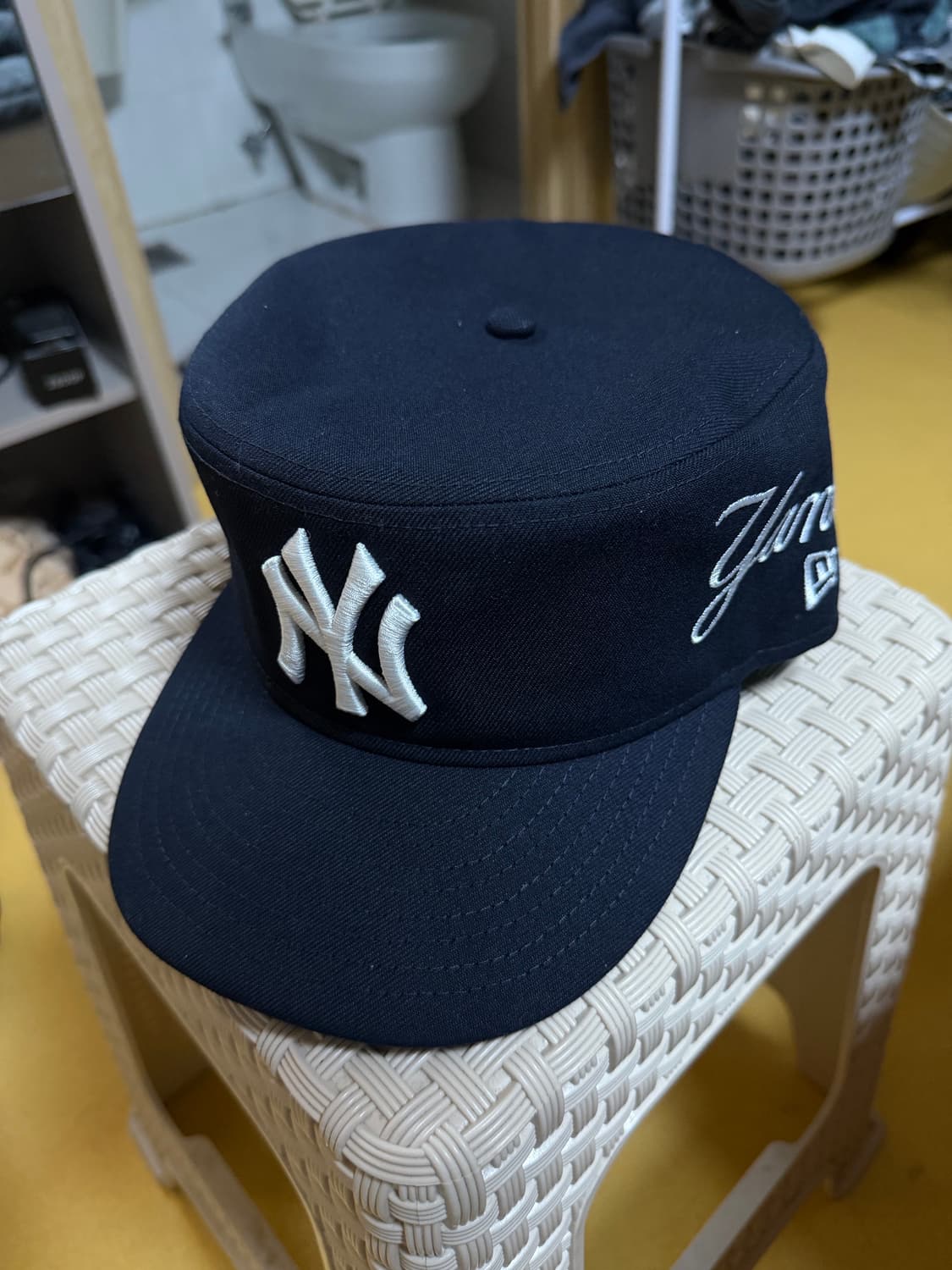 크러쉬 착용 뉴에라 뉴욕양키스 필박스 758사이즈 새상품 상품이미지2