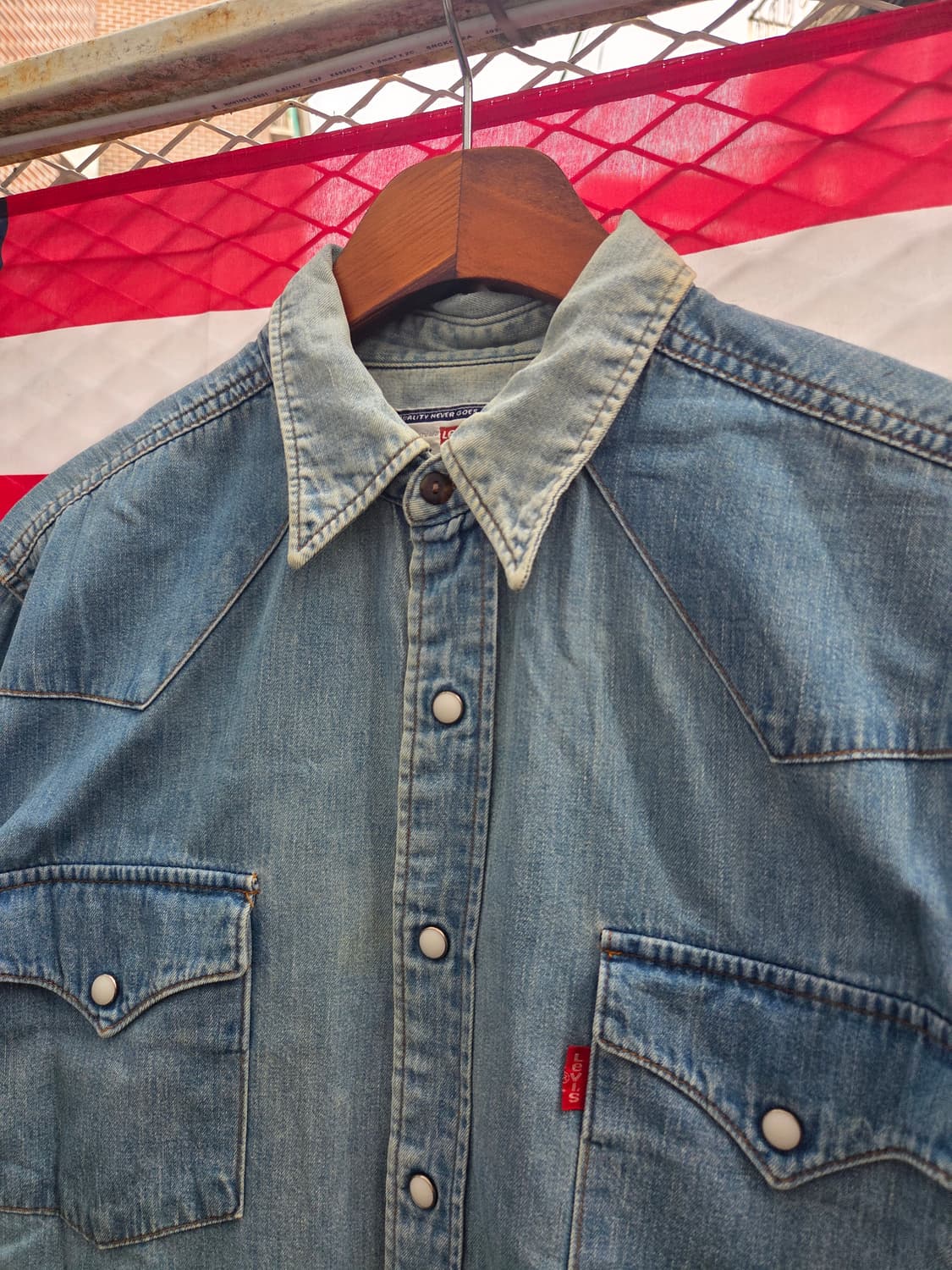 리바이스 웨스턴 데님셔츠 상품이미지2