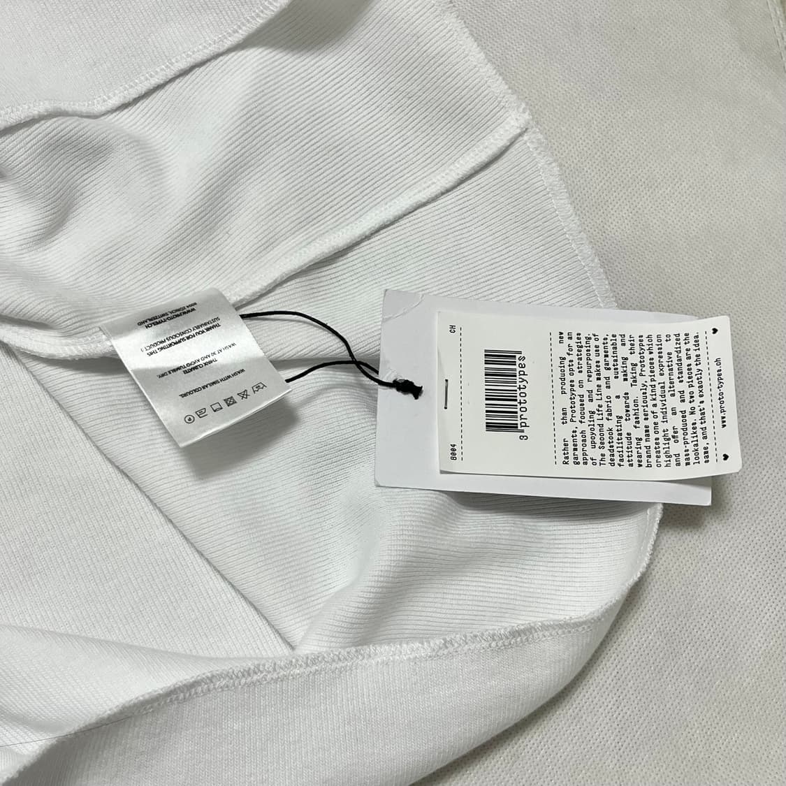 [S/M,L/XL]프로토타입스 로고 탱크탑/화이트 상품이미지4