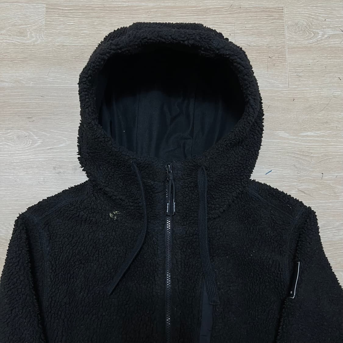 블랙야크 여성 와펜 뽀글이 후리스 후드자켓 [블랙] XS/85 상품이미지2