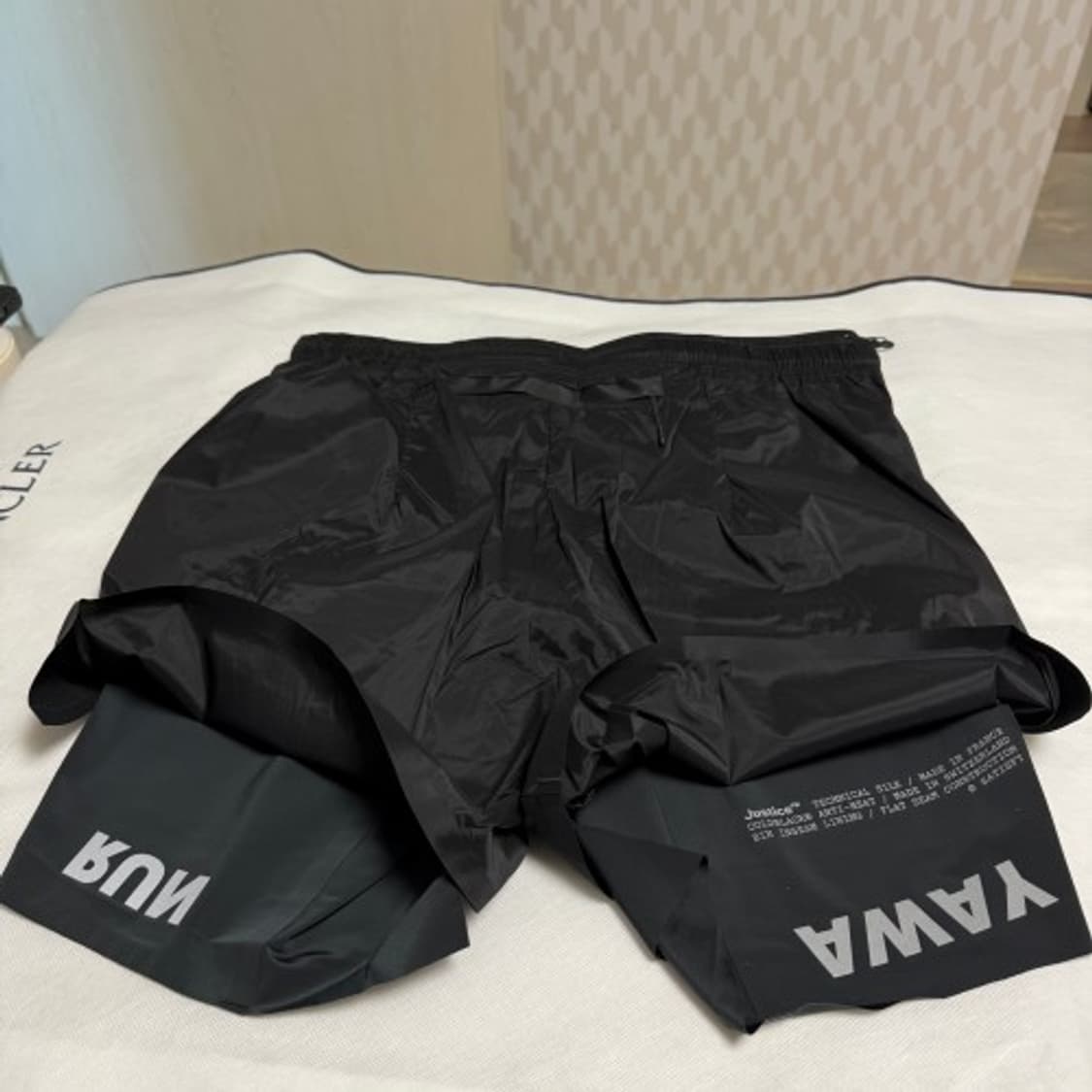 새티스파이 테크실크 8인치 쇼츠 블랙 S 사이즈 상품이미지4