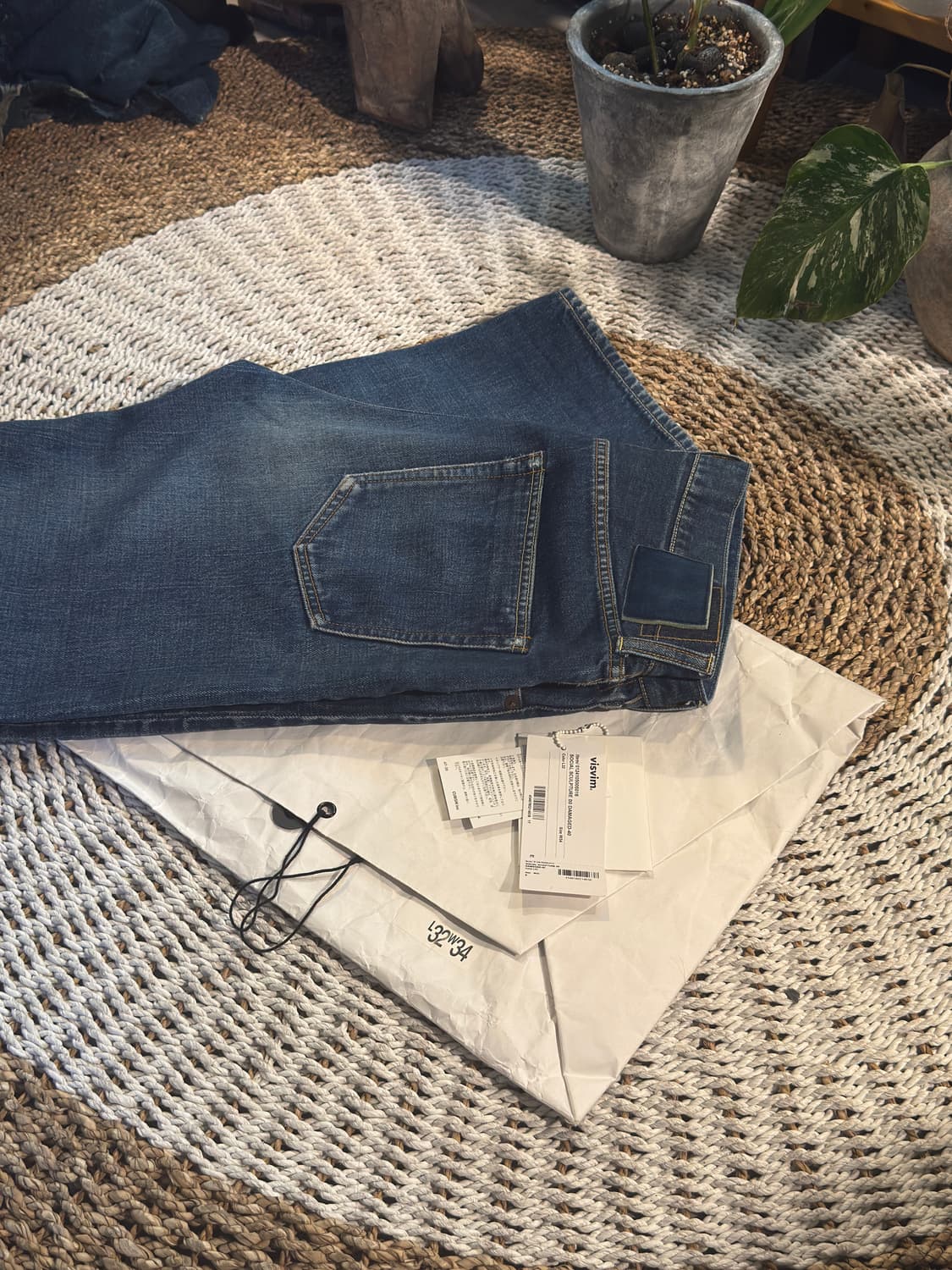 비즈빔 SOCIAL SCULPTURE 00 DAMAGED-40 34x32 상품이미지1