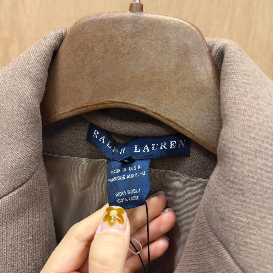 랄프로렌 더블 브레스티드 롱 코트 숄더 에폴렛 플랩 포켓 디테일 베이지 상품이미지6