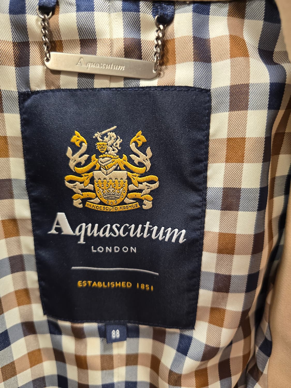 거의새거) Aquascutum 아쿠아스큐텀 트렌치 코트 88(105) 상품이미지9