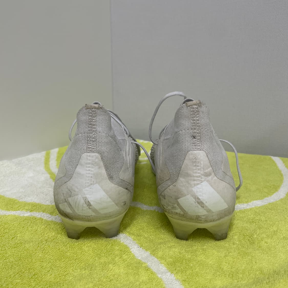 아디다스 프레데터 애큐러시.1 FG 265mm GW4570 상품이미지4