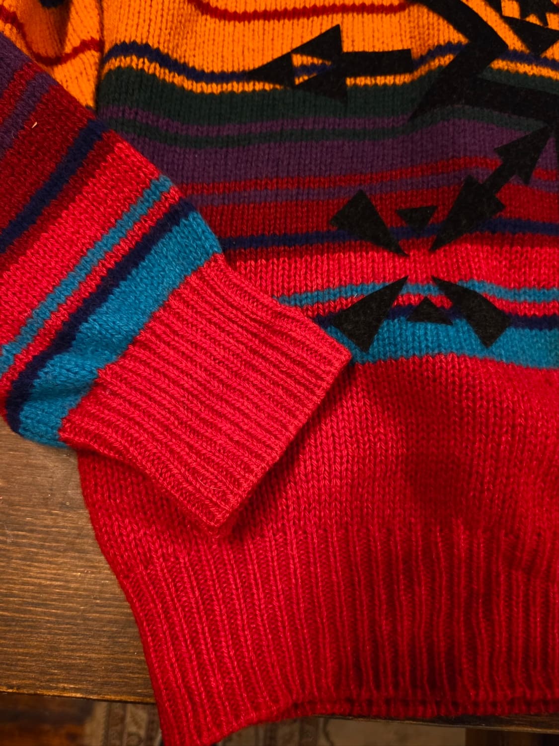 베네통 나바호패턴 램스울 니트 상품이미지3