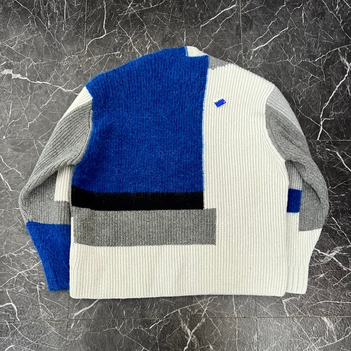 아더에러 x 자라 패치워크 오버사이즈 니트 스웨터 멀티컬러 상품이미지4